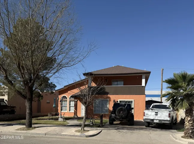 9813 La Morenita Circle, El Paso, Texas 79927