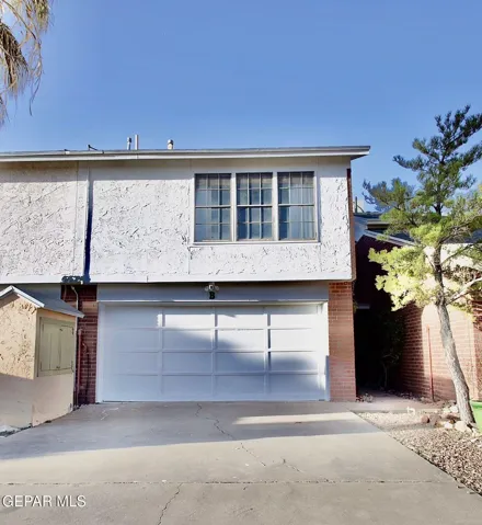 6629 Dawn Drive B, El Paso, Texas 79912