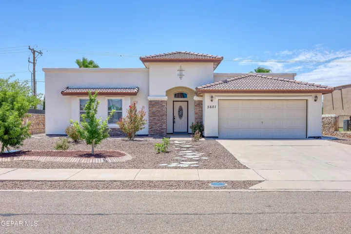 5601 Valley Maple Drive, El Paso, Texas 79932