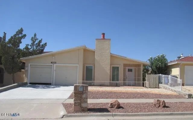 739 Espada Drive D, El Paso, Texas 79912