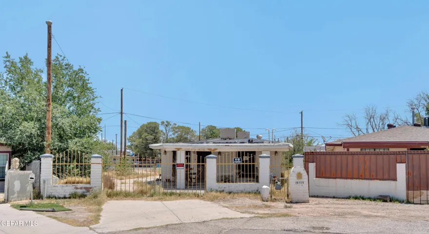 10156 Corinth Court, Socorro, Texas 79927