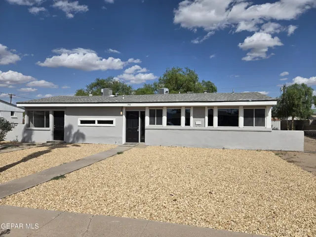 194 Ben Swain Drive, El Paso, Texas 79915