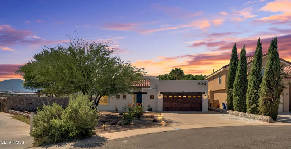 300 Corte Rimini Way, El Paso, Texas 79932
