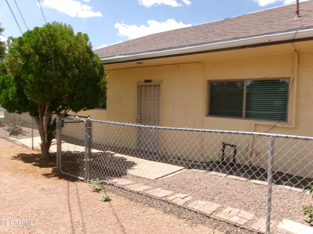 5649 Cory Drive B, El Paso, Texas 79932