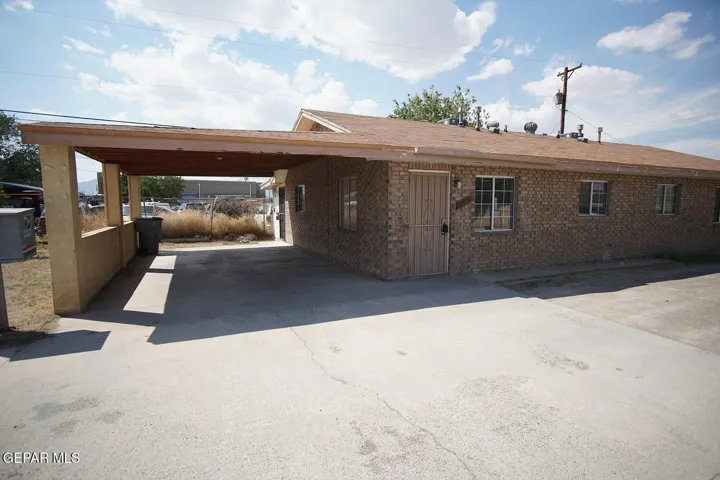 7309 Alameda Avenue B, El Paso, Texas 79915