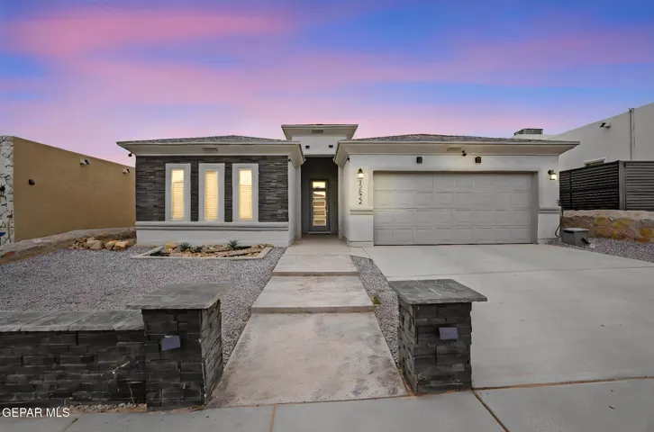 12622 Amesbury, El Paso, Texas 79928