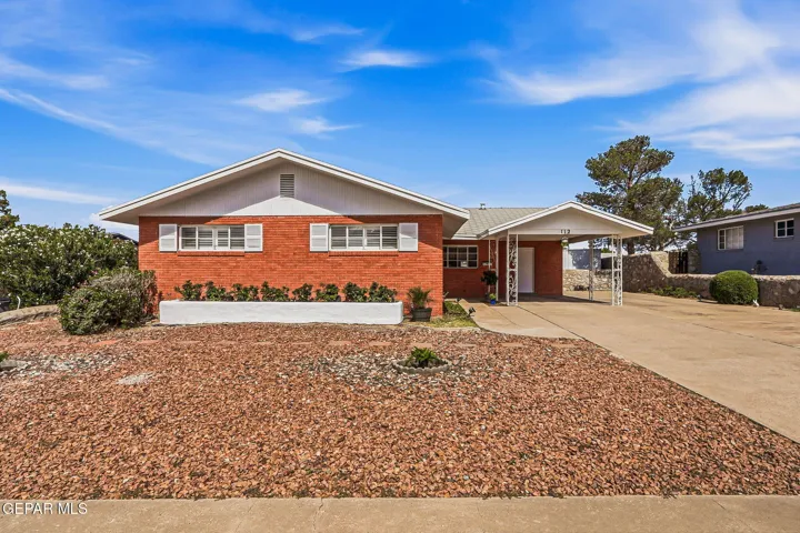 112 Isabella Drive, El Paso, Texas 79912