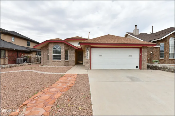 7737 Plaza Azul Road, El Paso, Texas 79912