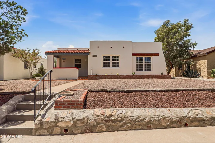 2037 Crescent Circle, El Paso, Texas 79903