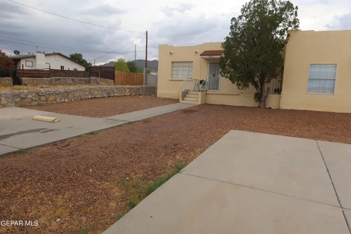 8421 Mercury Street A, El Paso, Texas 79904
