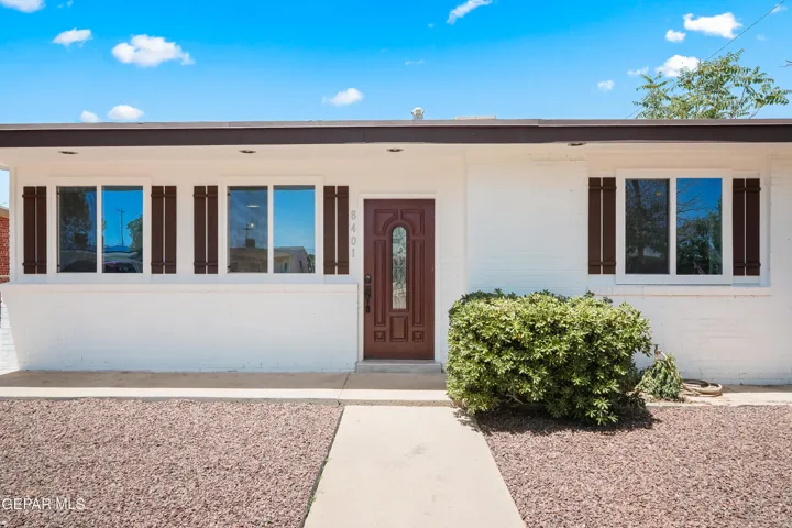 8401 Mount Baldy Drive, El Paso, Texas 79904