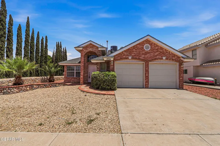 1936 Desert Sun Drive, El Paso, Texas 79938