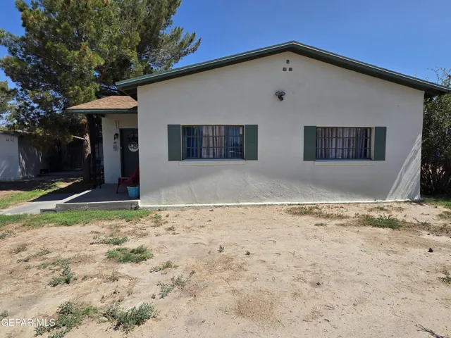 683 Borrego Road, San Elizario, Texas 79849