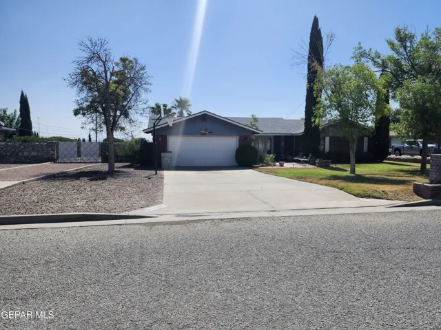 8608 Leo Street, El Paso, Texas 79904