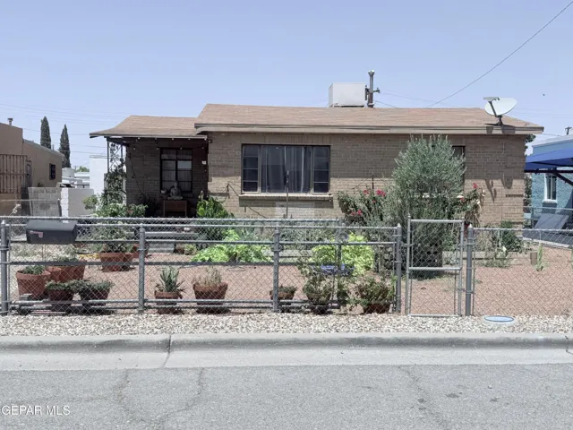 113 Oriole Way, El Paso, Texas 79915