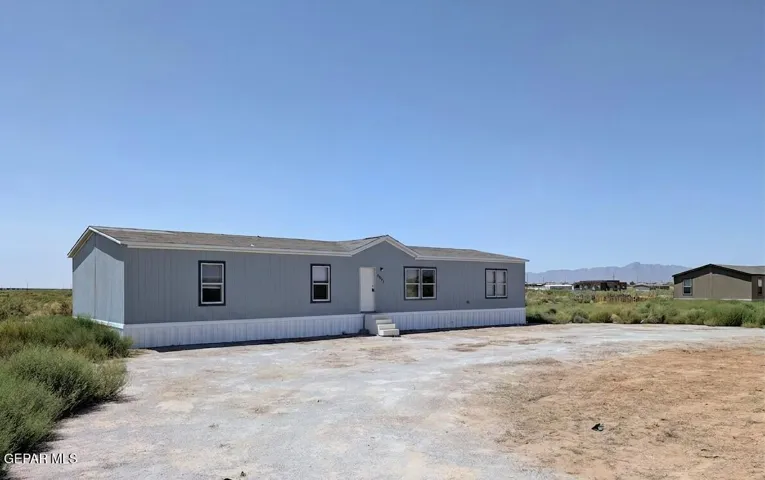 1337 Santa Luisa, Chaparral, New Mexico 88081
