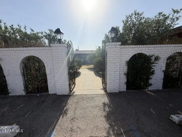 3905 Flory Avenue 10, El Paso, Texas 79904