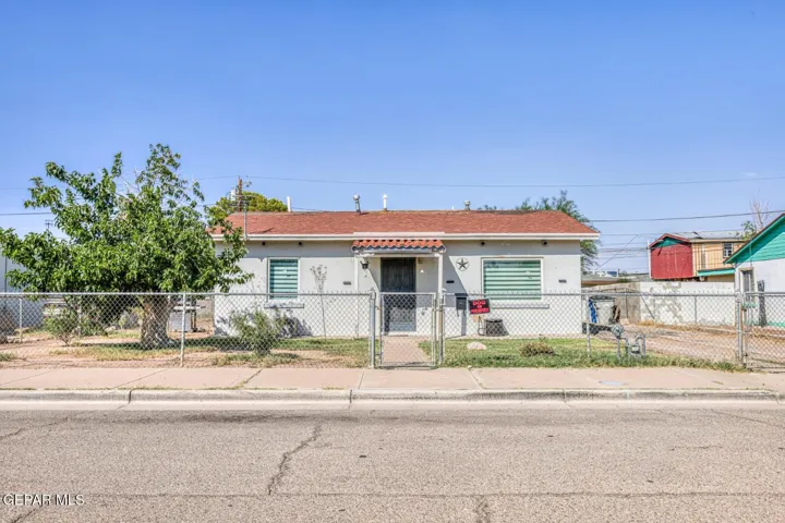 7859 Laura Way, El Paso, Texas 79915
