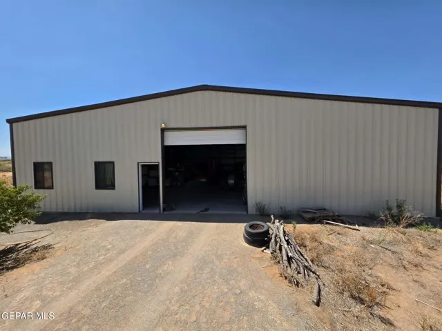 14610 Loving Lane, El Paso, Texas 79938