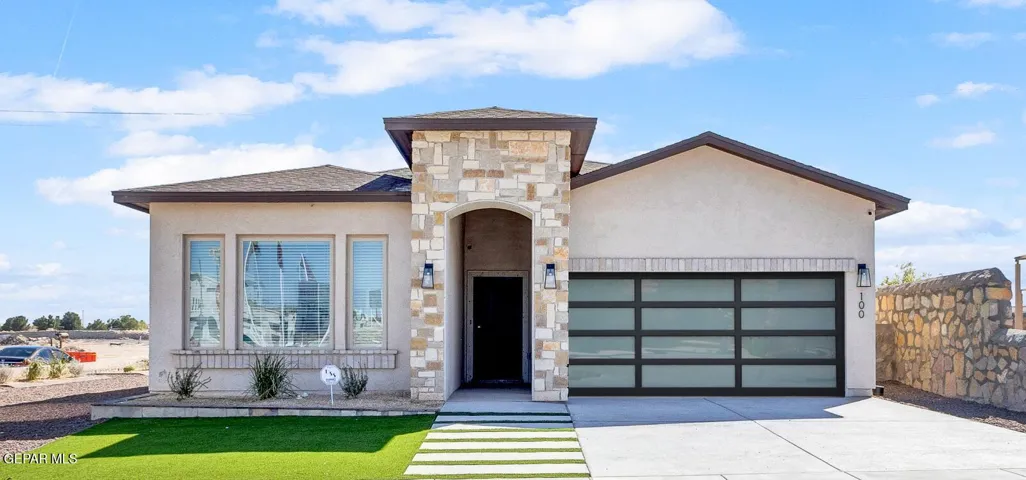 420 Plateau Drive, Socorro, Texas 79927