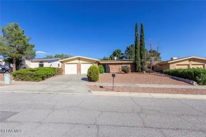 7141 Villa Hermosa Drive, El Paso, Texas 79912
