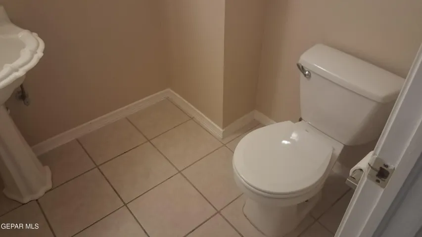 1170