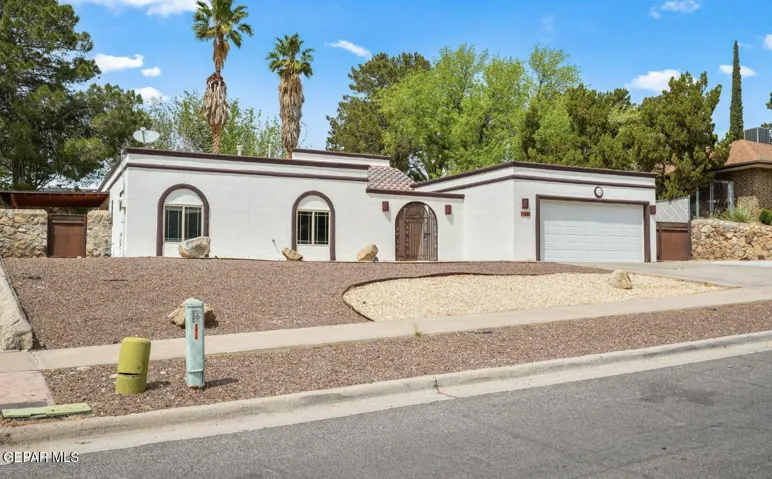 6625 Tarascas Drive, El Paso, Texas 79912