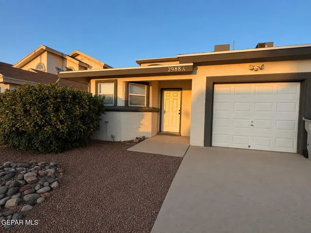2988 Tierra Cortez Avenue A, El Paso, Texas 79938