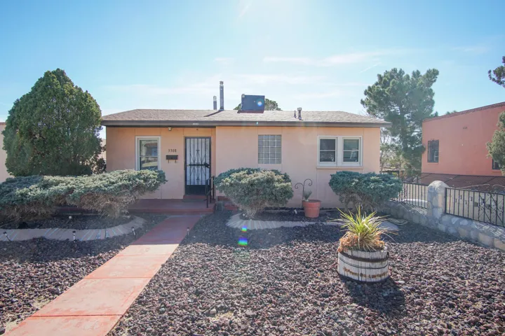 3308 Sacramento Avenue, El Paso, Texas 79930