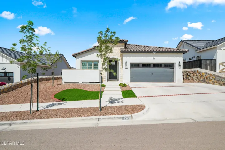 825 Acton Street, Horizon City, Texas 79928