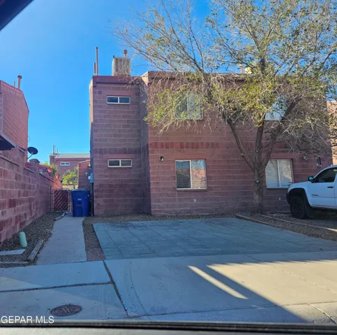 11054 Sunshine Court, El Paso, Texas 79936