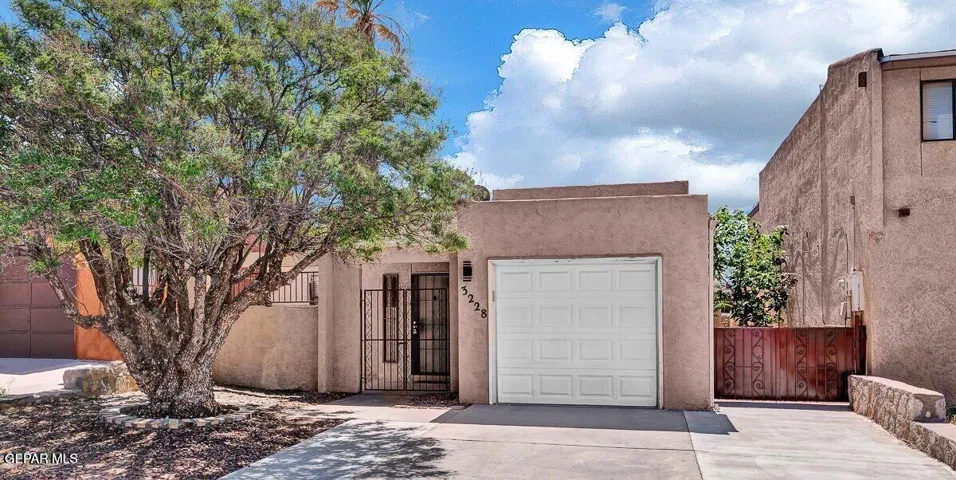 3228 Isla Banderas Way, El Paso, Texas 79925