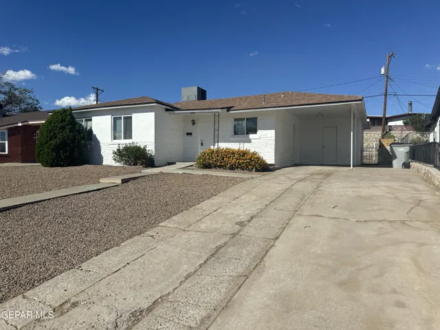 5119 Garry Owen Road, El Paso, Texas 79903