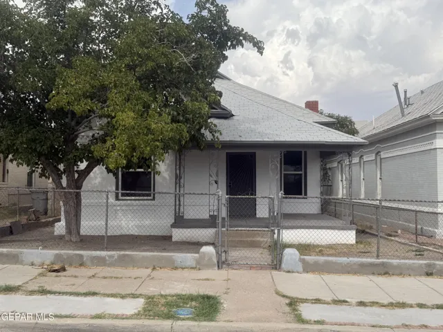 1102 N Florence Street, El Paso, Texas 79902