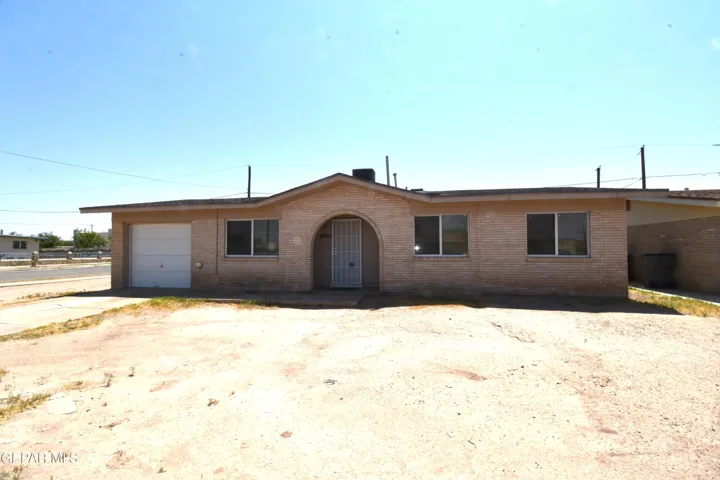 8901 Mellon Drive, El Paso, Texas 79907