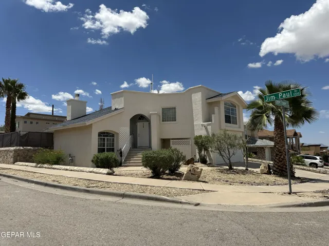 1340 James Cravens Court, El Paso, Texas 79936