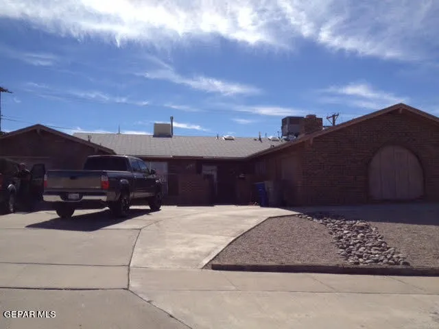 10430 Seawood Drive, El Paso, Texas 79925