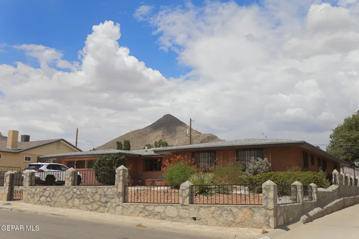 3029 Taylor Avenue, El Paso, Texas 79930