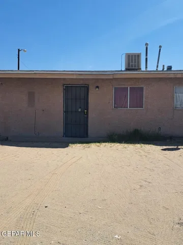 623 Ne Davis Street 4, Fabens, Texas 79838