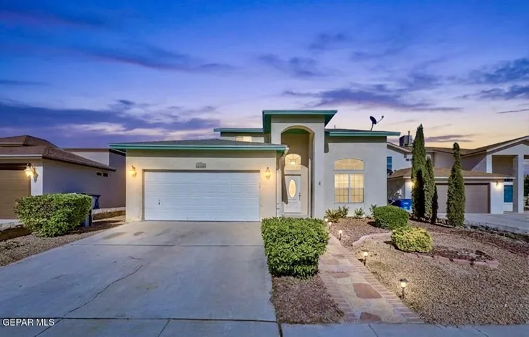 2108 Setting Sun Drive, El Paso, Texas 79938