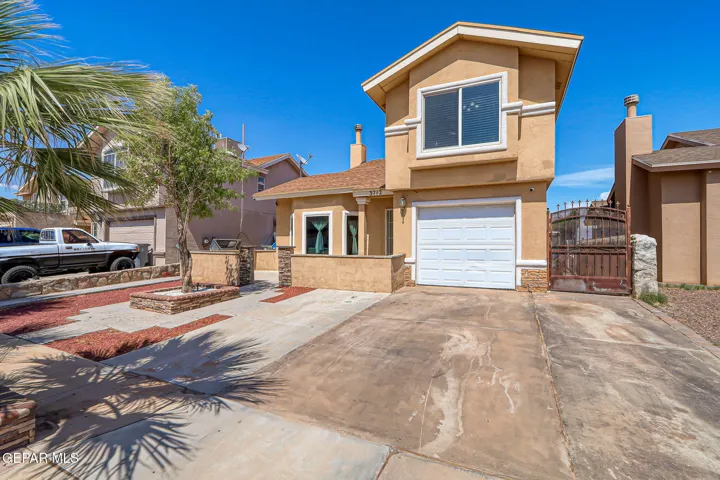 3712 La Cuesta Drive, El Paso, Texas 79936