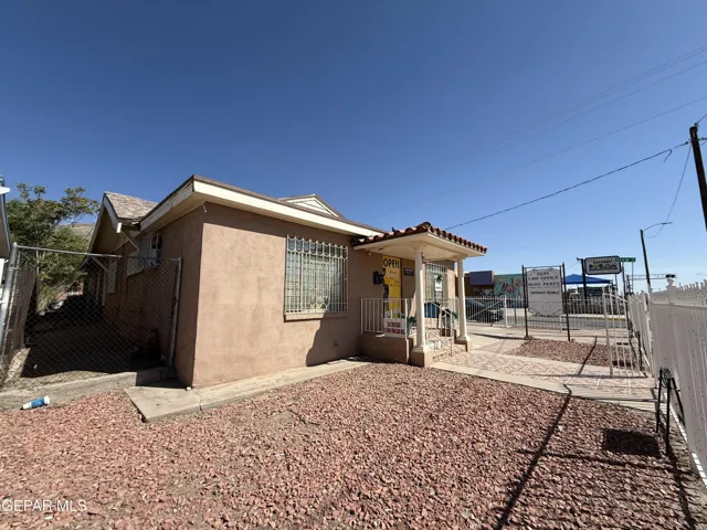 2025 Montana Avenue, El Paso, Texas 79903