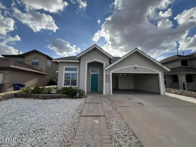 11105 Bullseye Street, El Paso, Texas 79934
