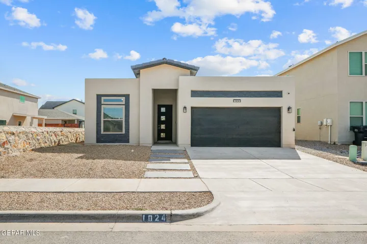 1024 Summer Lake Street, El Paso, Texas 79928