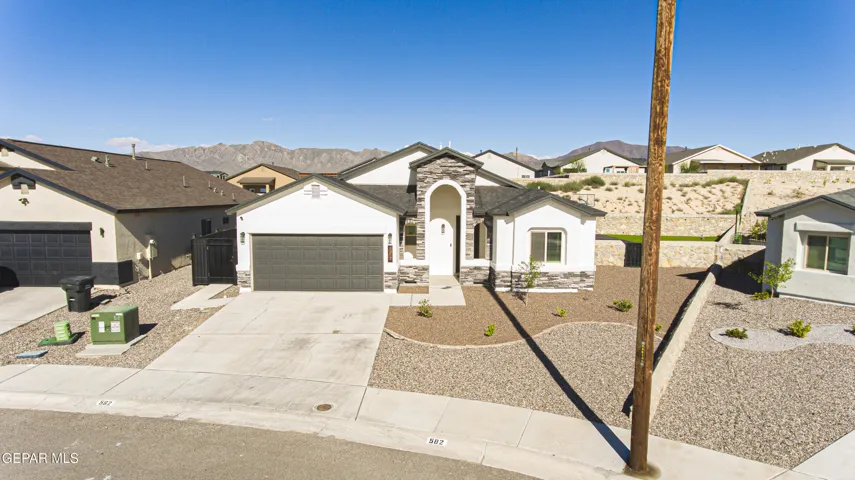 582 Osier Drive, Canutillo, Texas 79835