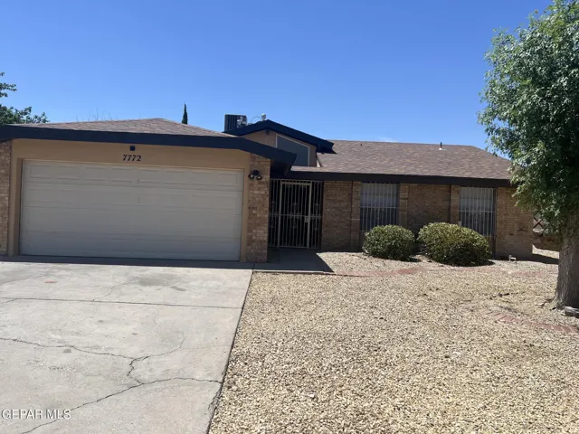 7772 Iroquois Drive, El Paso, Texas 79912