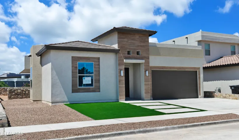 779 B Lemington, El Paso, Texas 79928