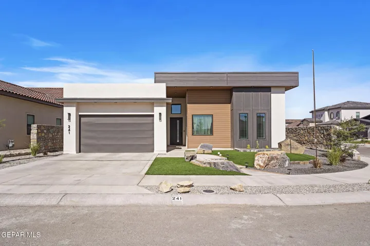 241 Mar Vista Place, Horizon City, Texas 79928