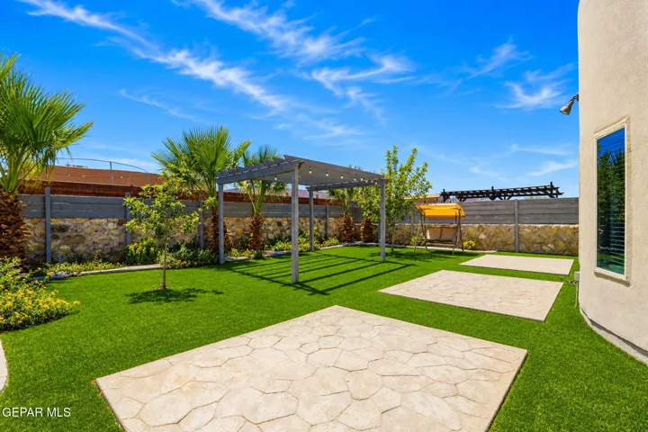 14828 Tierra Crystal Avenue, El Paso, Texas 79938