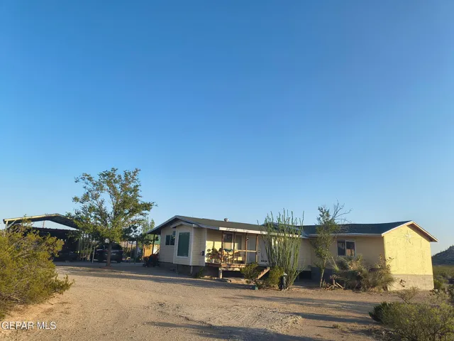6734 Wagon Wheel Place, El Paso, Texas 79938
